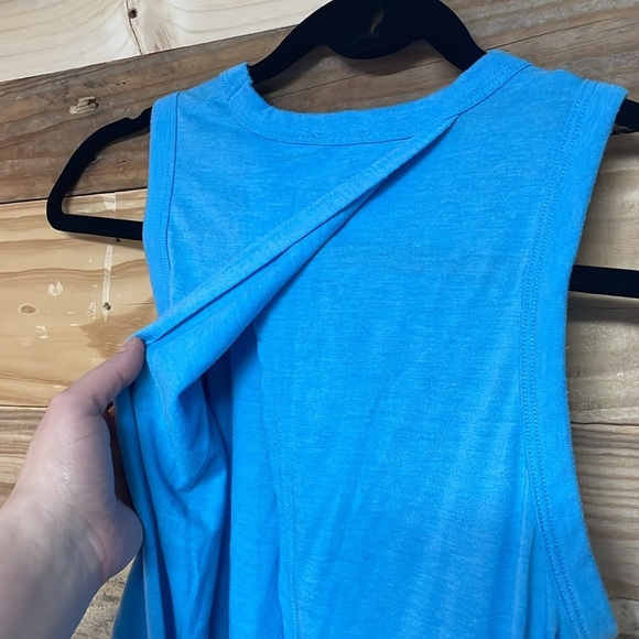 J. Crew size XS Blue Sleeveless High Neck Soft Tank Top with Tie Back Closure - Picture 7 of 8